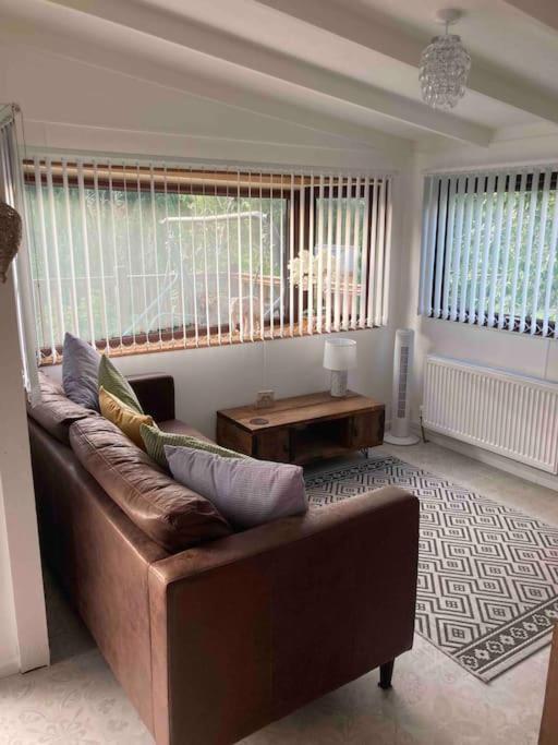 Cwtch Cymru Lodge 7F Caer Beris Holiday Lodge Park Builth Wells Exterior photo